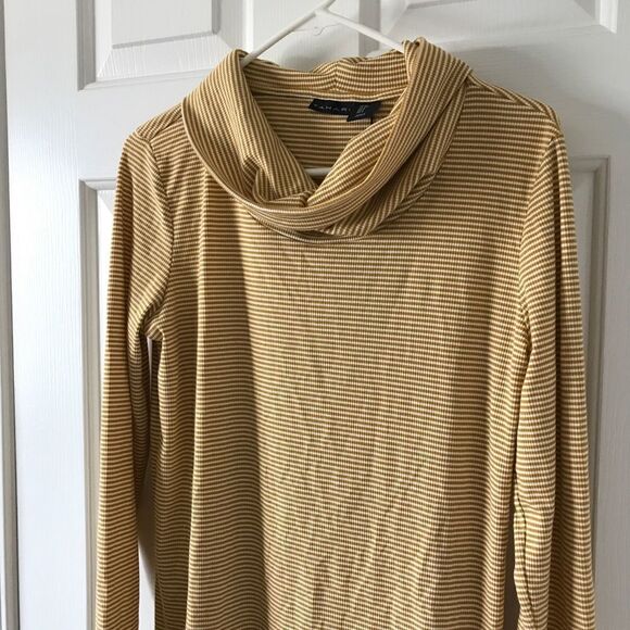 3/$15 *New* Tahari mustard yellow and white stripe smock neck long sleeve top - Picture 3 of 4